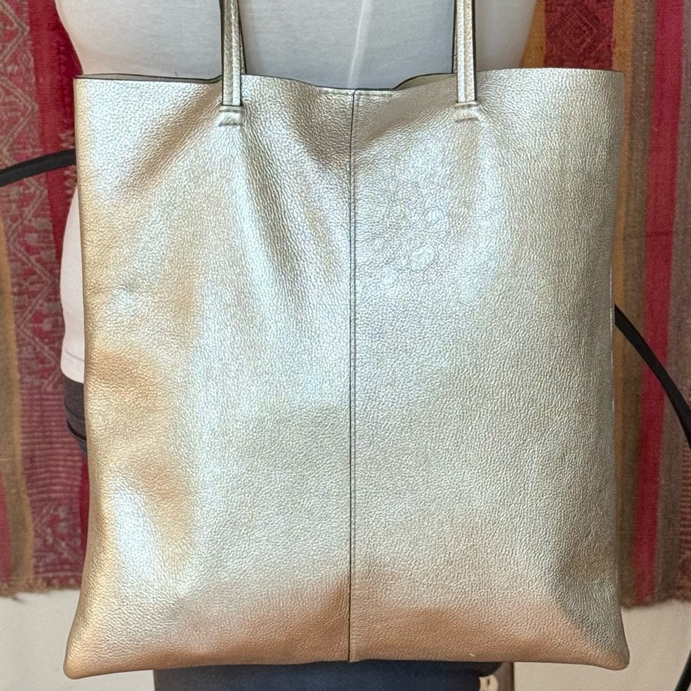 Metallic Silver Banana Republic tote bag